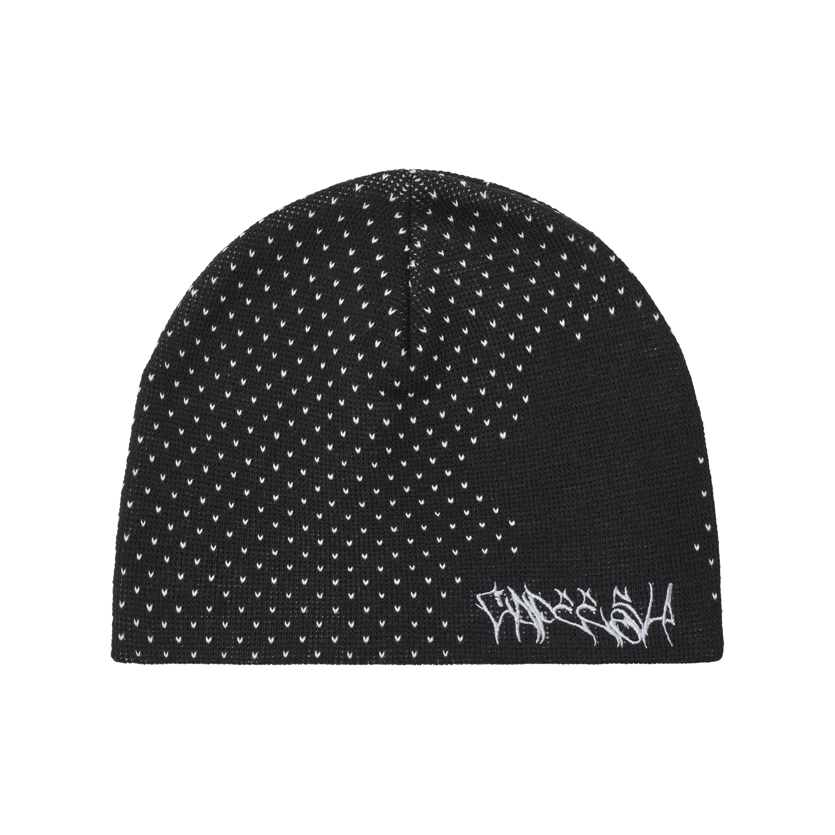 beanie - black dots