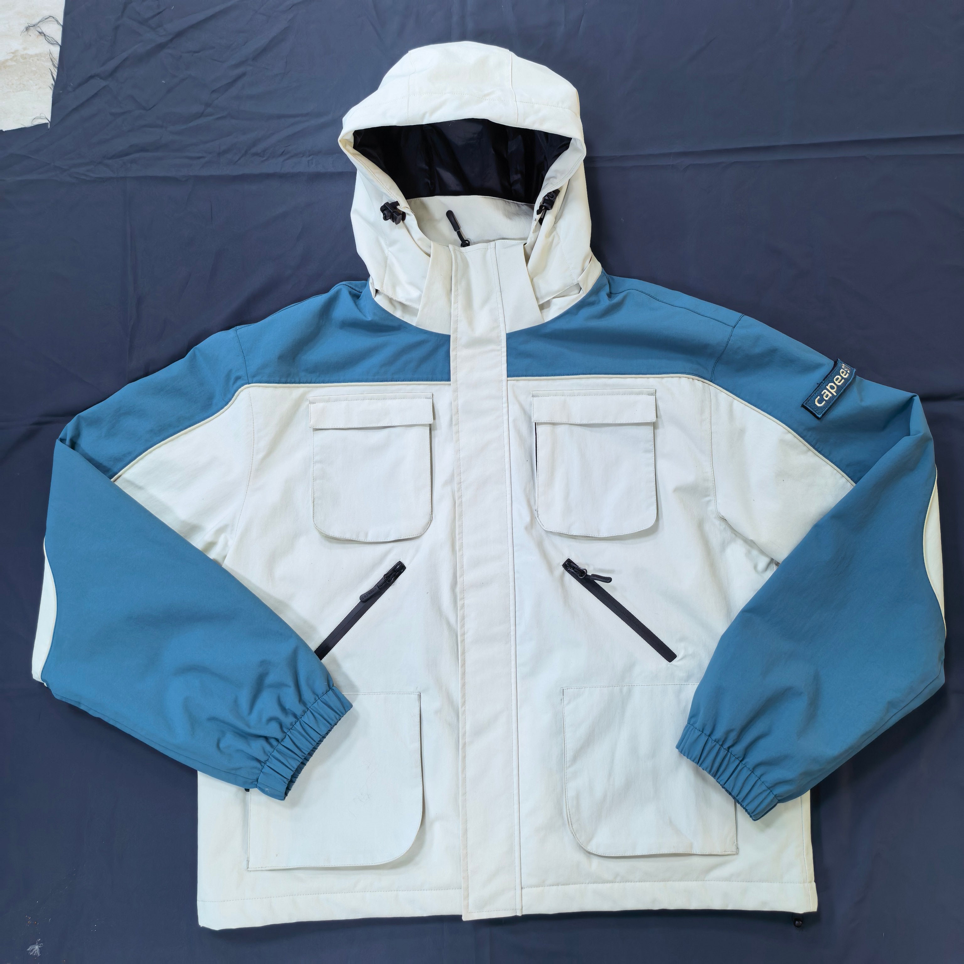 goblin - blue/bone